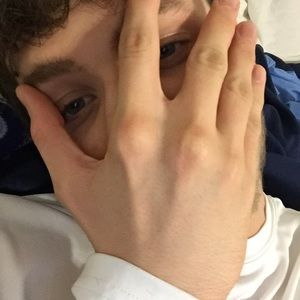 Meet your Posher, Ethan